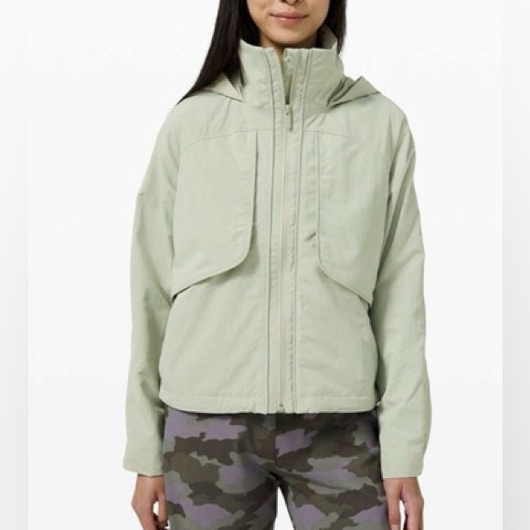 Lululemon Always Effortless Jacket Dew Green Size 12 Large Workout Spirty Travel